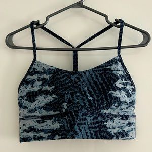 Lululemon sports bra size 10